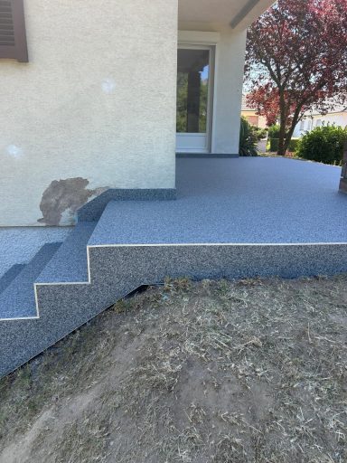 Rénovation terrasse extérieure en granulats de marbre entreprise alsacienne confiance avis client étanchéité liquide