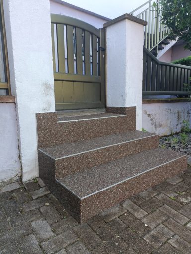 Rénovation escalier extérieur en granulats de marbre entreprise alsacienne Stihl