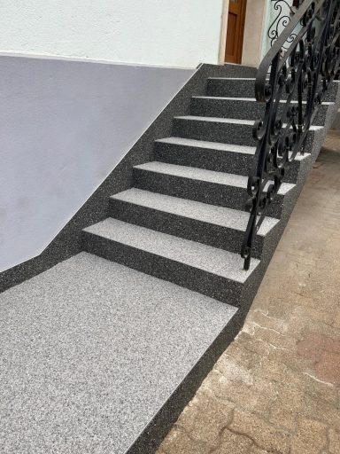 Rénovation escalier extérieur en granulats de marbre entreprise alsacienne secteur Marlenheim