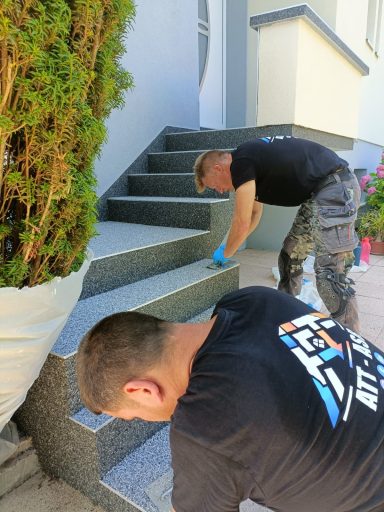 Rénovation escalier extérieur en granulats de marbre entreprise alsacienne